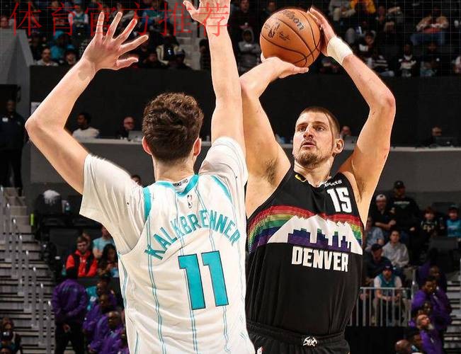 约基奇28+9+11超越篮球之神，穆雷34分超新星打铁，掘金8连斩黄蜂